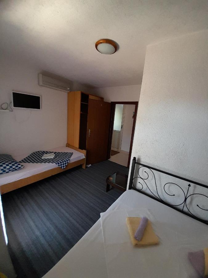Comfort Apartments Traù Esterno foto