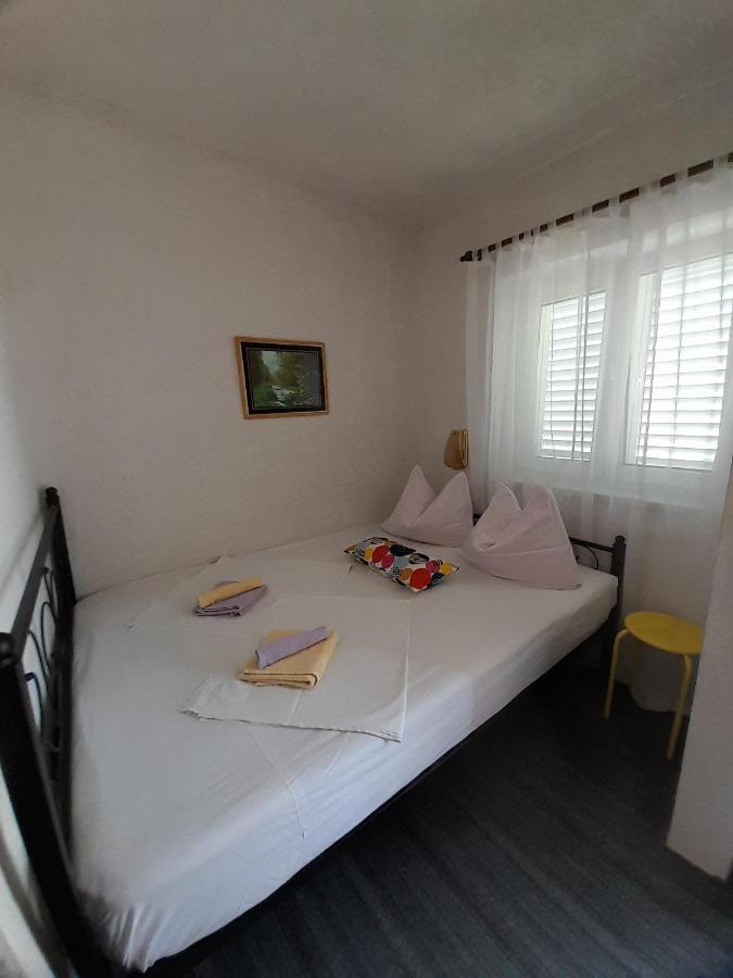 Comfort Apartments Traù Esterno foto